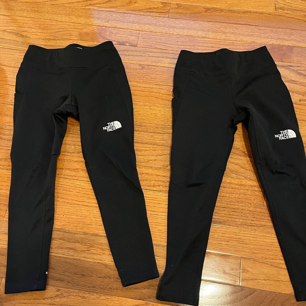 The North Face “Girl on Mountain” Size XS size 6 Kids Black Leggings (2 pair)